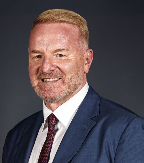 AC Milan caută antrenor   Misiune dificilă pentru   noul director sportiv  al rossonerilor » Listă lungă, variante puține