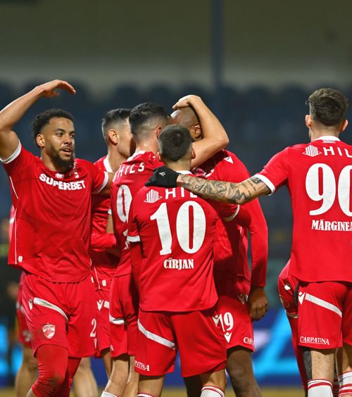 „Primă foarte mare de titlu”   Detalii de culise despre   ce s-a întâmplat la Dinamo : „Jucătorii și-au pierdut din entuziasm” 