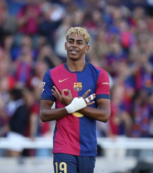 Lamine Yamal, până în 2031  Spaniolul și-a   prelungit contractul  cu Barcelona. Motivul emoționant pentru care încă nu au fost făcute pozele oficiale