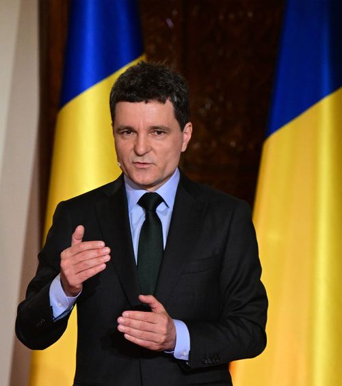 Apel către Nicușor Dan  Un sindicat cere reînființarea   Ministerului Tineretului și Sportului:  „Un deserviciu grav adus societății românești”