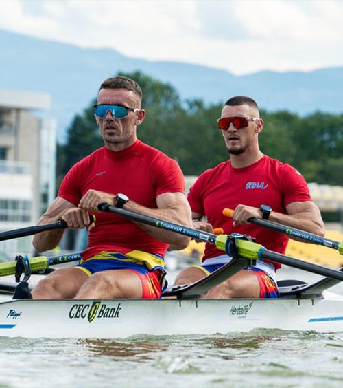 3 recorduri într-o zi   Bărcile României fac spectacol la   Europenele de canotaj  » 11 din 12 merg mai departe