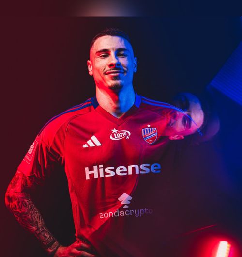 Racovițan a semnat    Anunțul clubului : „Abia așteptăm să te vedem în acțiune”