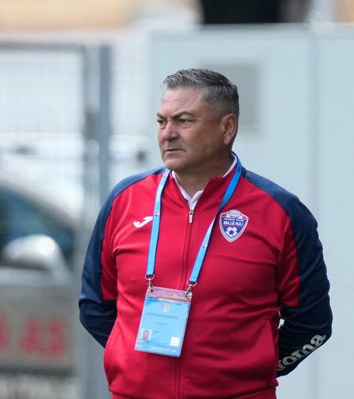 Ilie Stan a plecat de la Buzău  Pe cine dă vina antrenorul pentru   retrogradare : „Nu am vorbit aceeași limbă”