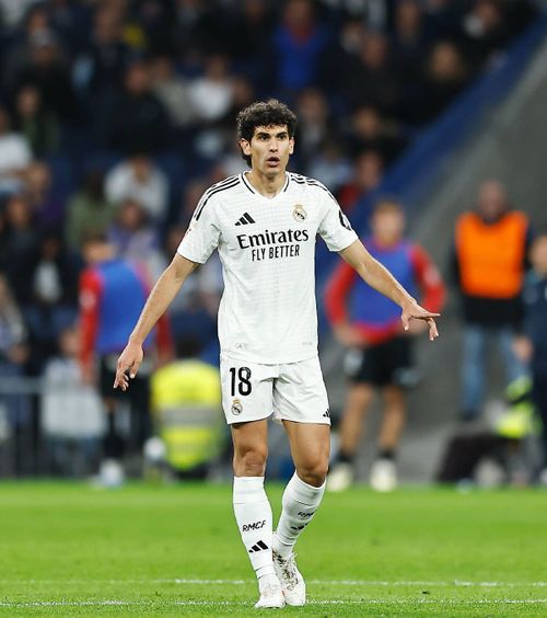 Prima plecare de la Real Madrid  Fundașul cu   două trofee Champions League  se desparte de campioana Europei