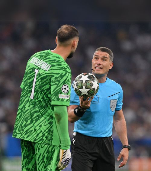 Kovacs n-a scăpat de critici!  Analiză   GOLAZO.ro  . Cum au fost cele opt meciuri arbitrate de Istvan în Ligă. De la   „dictator”  la „extraordinar”