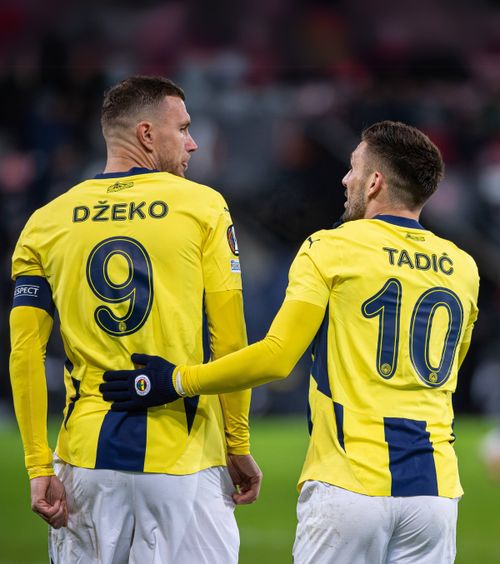 Tensiuni la Fenerbahce  Vedetele lui Mourinho   nu au vrut  să joace în ultimul meci al sezonului » De ce au refuzat chiar și ceremonia de rămas-bun