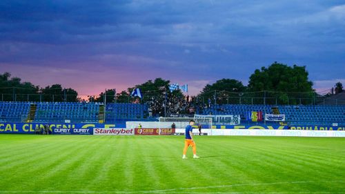 Metaloglobus - Poli Iași, înainte de meci/ Foto: Vlad Nedelea - GOLAZO.ro.jpeg