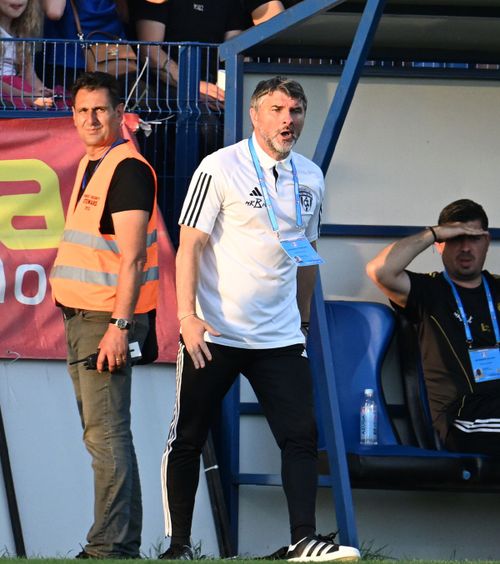 „E fantastic ce am reușit”  Adrian Mihalcea,   euforic  după meci: „Nu am mai trăit așa ceva” + Ce a spus despre plecare