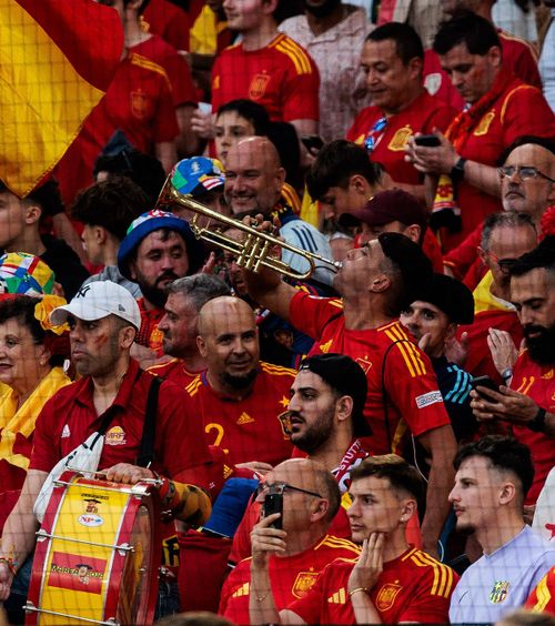 Rasism în Nations League    VIDEO.  Suporterii spanioli, derapaj grav înainte de meciul cu Franța:   „Toți sunt din Angola”