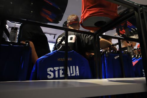 Deschidere magazin Steaua FOTO FB Steaua (13).jpg