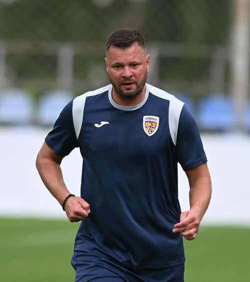 Ratează meciul cu Italia?  Ultimele detalii despre accidentarea lui   Louis Munteanu   » Cum decurg antrenamentele înainte de Euro U21