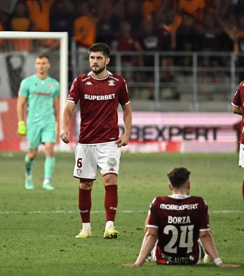 Paul Iacob pleacă de la Rapid   Fundașul central semnează în premieră cu o echipă   din afara țării