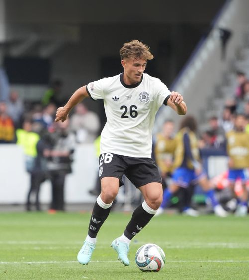 De la 3,5 la 30 de milioane    Cota „românului” lui Bayern  a explodat într-un singur an!