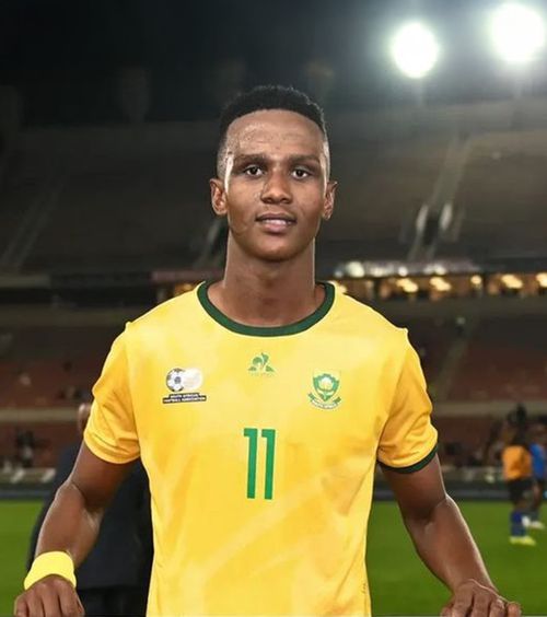 Încă un Ngezana la FCSB?  Un   internațional sud-african  de doar 21 de ani a fost propus campioanei. Joacă tot stoper