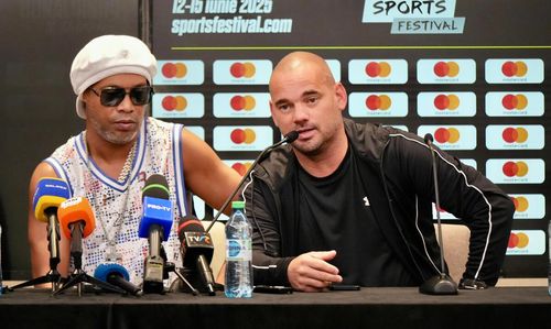 Ronaldinho și Wesley Sneijder la Sports Festival (foto: Iosif Popescu / GOLAZO.ro)