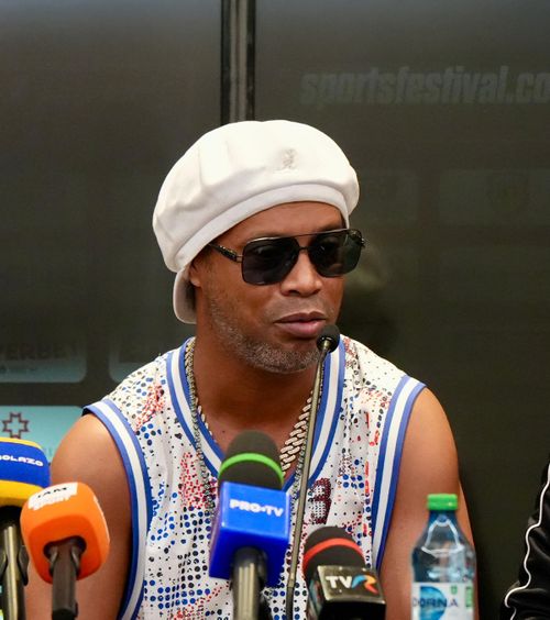 „Sunt foarte încântat”  Ronaldinho a rememorat   meciul de pe Giulești : „Mă gândesc cu nostalgie”