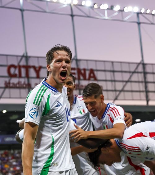 Slovacia - Italia 0-1   Casadei a adus victoria azzurrilor și a spulberat orice șansă pentru tricolori. Meci   fără miză  pentru România în ultima etapă