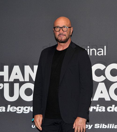 „Mix între Guardiola și Mourinho”   Walter Zenga, despre numirea lui Cristi Chivu la Inter:   „O alegere curajoasă”  + Îl apără pe Ionuț Radu