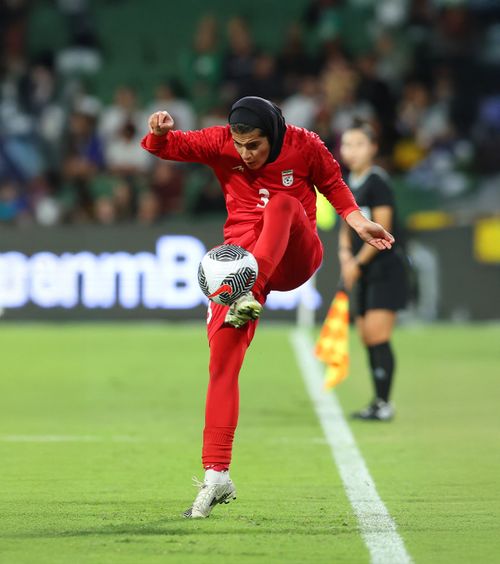 Iran, atacat de SUA    Calificările pentru Cupa Asiei  la fotbal feminin, relocate din cauza conflictului Iran–Israel în care s-a implicat și Donald Trump