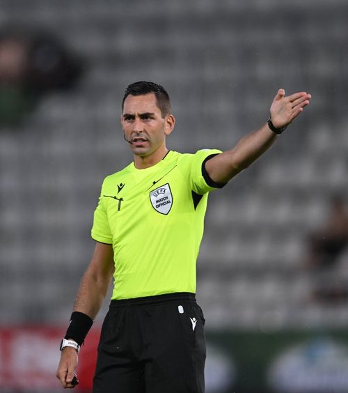 UEFA a decis arbitrul    România U19  va avea, în meciul cu Olanda, același „central” ca în partida cu Danemarca