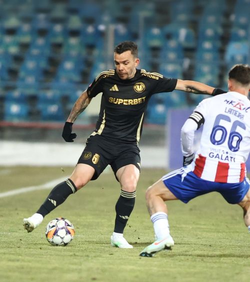 „Mă simt cu 10 ani mai tânăr”  Dan Nistor, despre   secretul longevității : „Fotbalul te răsplătește dacă ești corect”