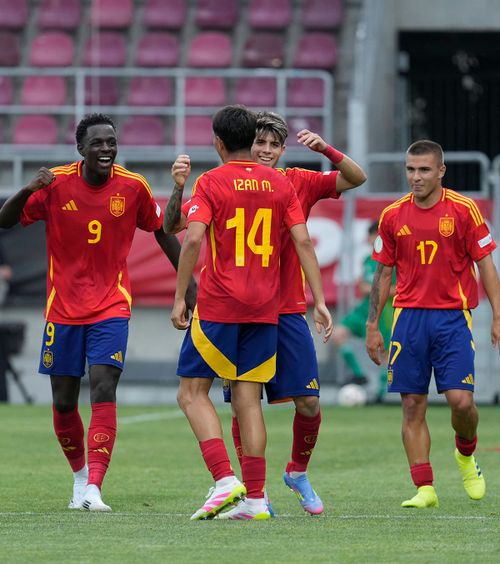 Ce nebunie de meci!    Spania U19 - Germania U19,  meci fabulos cu 11 goluri pe „Arcul de Triumf”