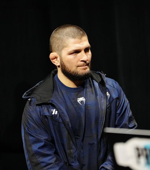 Khabib a spus nu  Refuzul legendarului sportiv i-a adus   laude, dar și critici