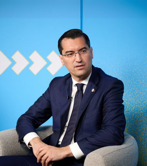 Iran la CM: Burleanu, printre decidenți  Conflictul cu America schimbă turneul final. Cum ar juca   Iran la Mondial fără să calce în SUA