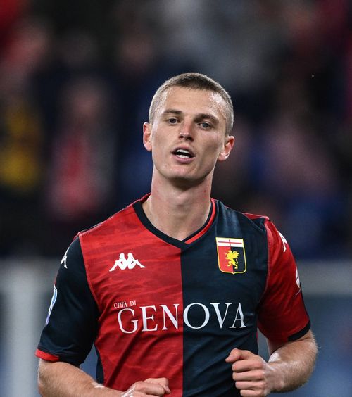 13 milioane pentru Șucu  Gudmundsson s-a înțeles cu Fiorentina și va fi   cumpărat definitiv de la Genoa
