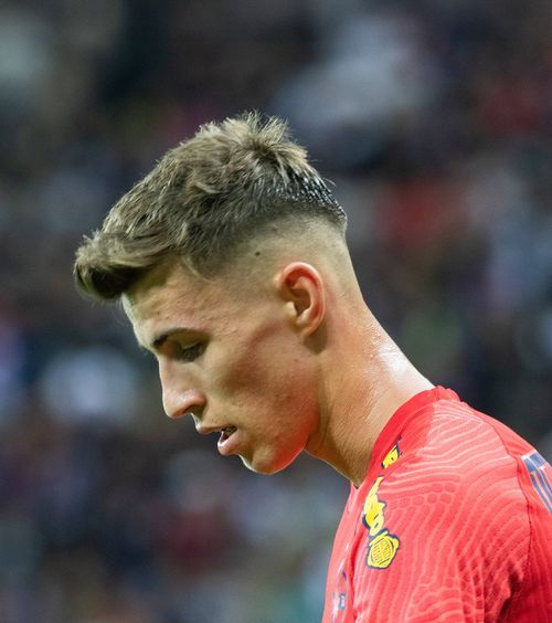 Alarmă la FCSB: s-a rupt Tavi Popescu!   N-a mai ajuns în cantonament fiindcă   s-a accidentat grav : cât va absenta și ce soluții de înlocuire are campioana