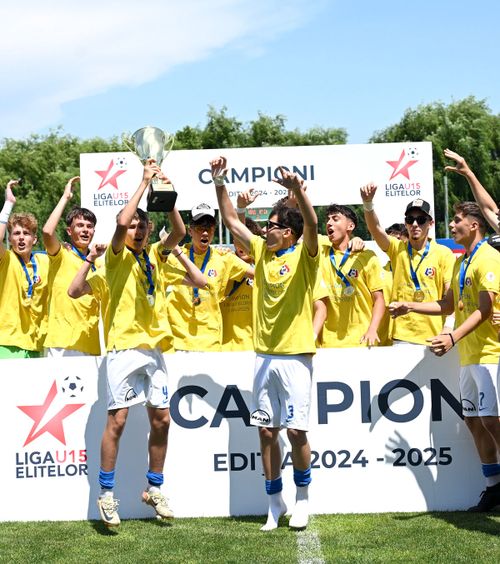Ce rezultate a avut Academia Hagi?  Sezonul 2024-2025 a fost unul reușit pentru puștii lui Hagi: toate echipele au terminat pe   podium