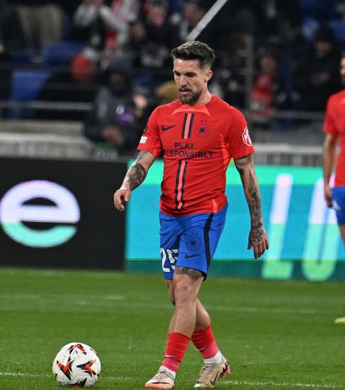 „Nu vor avea loc pe liste”   Jucătorii de care FCSB vrea   să se descotorosească  în această vară: „Pot pleca liberi”