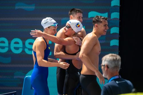 Ștafeta mixtă de 4x100 m liber, în serii la Europenele U23 (foto: Raed Krishan / GOLAZO.ro)