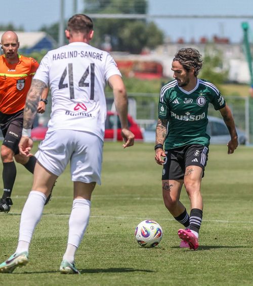 Drama jucătorului lui Edi  Unul dintre portughezii Legiei a avut o cădere psihică:   „Nu mai mănânci, nu mai dormi”