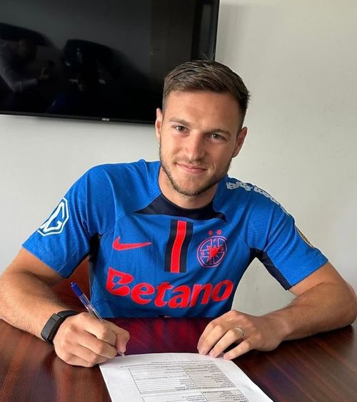 „Eu știu ce simt”    Dennis Politic  a reacționat după ce patronul FCSB a spus că e „pe butuci” după antrenamentele lui Neubert