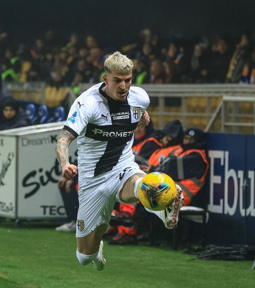 Îl așteaptă pe Mihăilă  „Tricolorul”,   tot mai aproape  de Lecce. Mesajul transmis de antrenor + Ce spune Bergodi despre jucător