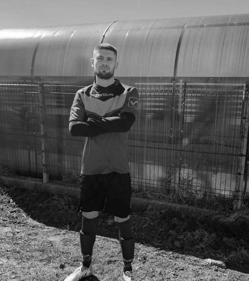 Fotbalist român, mort    VIDEO.  Mașina jucătorului,   spulberată de o basculantă  intrată pe contrasens, pe Centura București » Momentul impactului