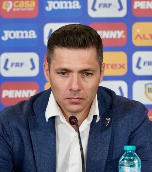 „Am metodele mele”    Curelea  promite disciplină la România U21 după dezvăluirile lui Pancu: „Naționala o reprezinți, nu vii să deranjezi”
