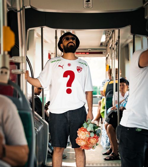 Dinamo și-a schimbat din nou tricoul    FOTO.  Sponsorul „câinilor”   a modificat  echipamentul care i-a nemulțumit pe fani. Cum arată noua versiune