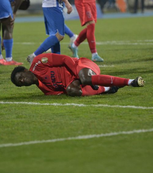 Când revine Dawa  Ultimele detalii despre   starea fundașului  de la FCSB: „Atunci cred că îl vom vedea înapoi în echipă”