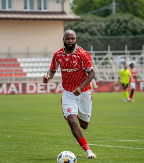 A plecat de la Dinamo   „Câinii” anunță   despărțirea  de fotbalistul care a jucat în prima etapă din Liga 1