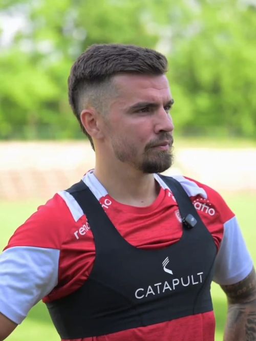 Hagi l-a convins    Danny Armstrong  dezvăluie de ce a ales să vină la Dinamo + cum i se pare Liga 1