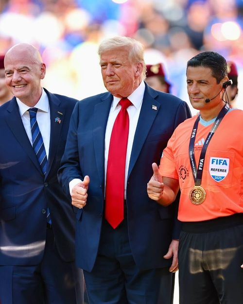 Alireza Faghani la finala Campionatului Mondial al Cluburilor. Foto: Instagram, @alirezafaghani__