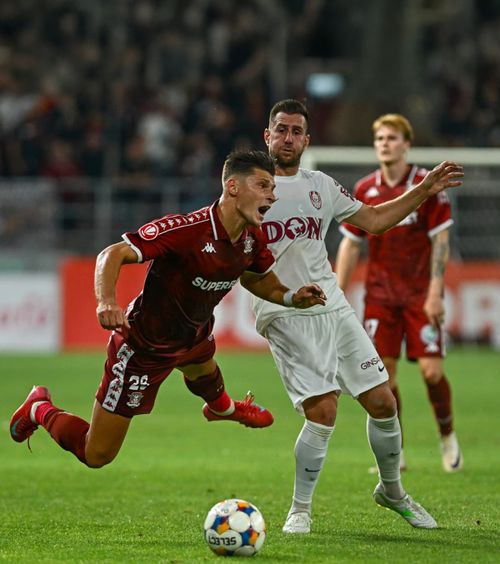 „Nu-mi place tipul ăsta de jucători!”     Dobre și Pașcanu , criticați dur după meciul cu CFR Cluj: „Nu ai cum să faci așa ceva!”