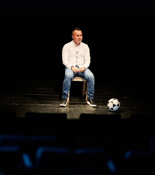 „Tata, tu când mai joci?”    Florentin Petre,  despre discuția care l-a ajutat în cel mai greu moment din cariera de fotbalist