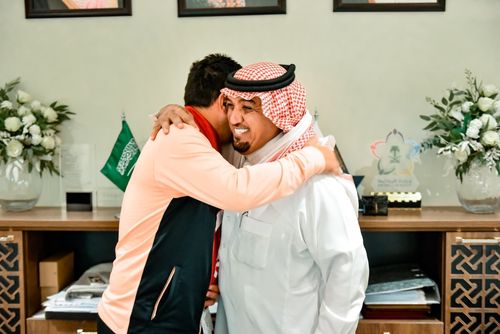 Cosmin Contra a plecat de la Al-Kholood (foto: x.com/alkholoodclub)