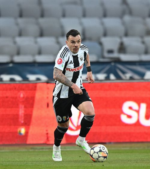 „Am fost prea crispați”    Dan Nistor , dezamăgit de evoluția lui U Cluj în Armenia: „Un meci foarte slab”