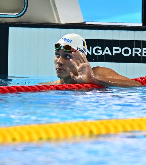 Mai tare ca Phelps    Performanță remarcabilă a lui David Popovici.  L-a depășit și pe cel mai bun înotător din istorie!