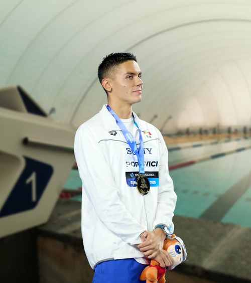 Altă medalie, aceleași condiții jalnice  Bazinul acoperit de la „Lia Manoliu” e   închis în continuare,  la un an de la apelul-manifest al lui David Popovici