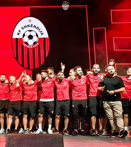 Petrecere în Macedonia  Jucătorii de la   Shkendija  au sărbătorit victoria contra celor de la FCSB cu muzică și artiști albanezi la Tetovo